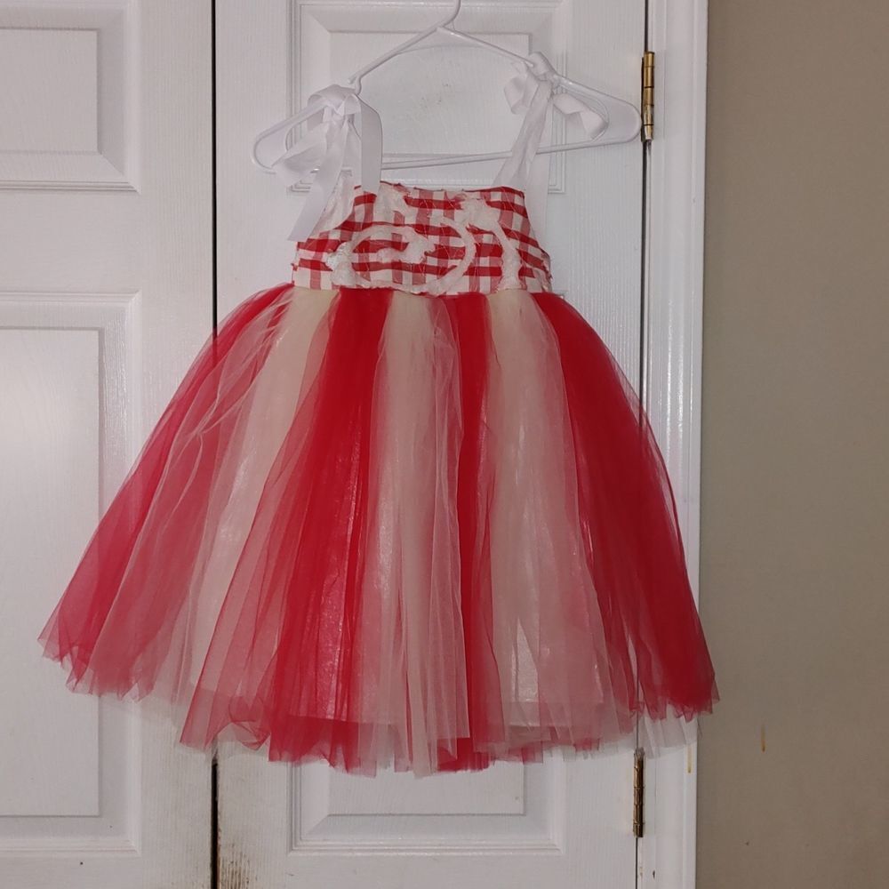 Moo Boo's   red white tulle dress Sz 6 NWT